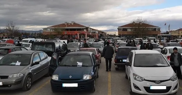 2 El Araba Fiyatlari O Ayda Durgunlasabilir Ikinci El Arac Fiyatlari Ne Zaman Dusecek Takvim