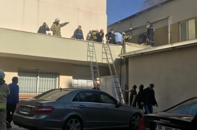 Ege Üniversitesi Hastanesi'nde yangın paniği