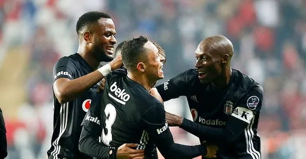 Beşiktaş’tan 60 dakikalık resital