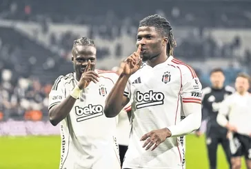 Beşiktaş, El Bilal Toure için Atalanta ile pazarlık sürdürüyor