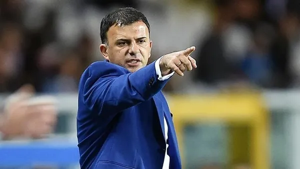 igor-angelovski-kimdir-nereli-igor-angelovski-hangi-takimlari-calistirdi-kariyeri-nasil-1625156875930.jpg Igor Angelovski hangi takımları çalıştırdı, kariyeri nasıl? Igor Angelovski kimdir, nereli?-2