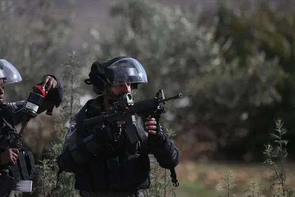 İsrail polisinden Filistinlilere saldırı-1