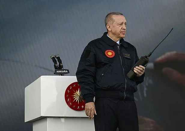 milli-muharip-ucakin-ismi-kaan-oldu-baskan-erdogandan-flas-aciklama-1682964310329.jpeg