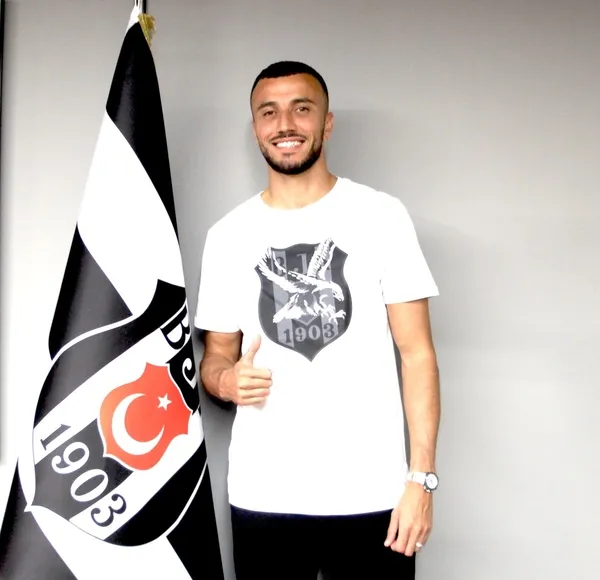 son-dakika-besiktas-haberleri-ahmet-nur-cebi-aciklamalarda-bulunuyor-1655716098388.jpg Beşiktaş transfer haberleri: Ahmet Nur Çebi'den Weghorst açıklaması!-3
