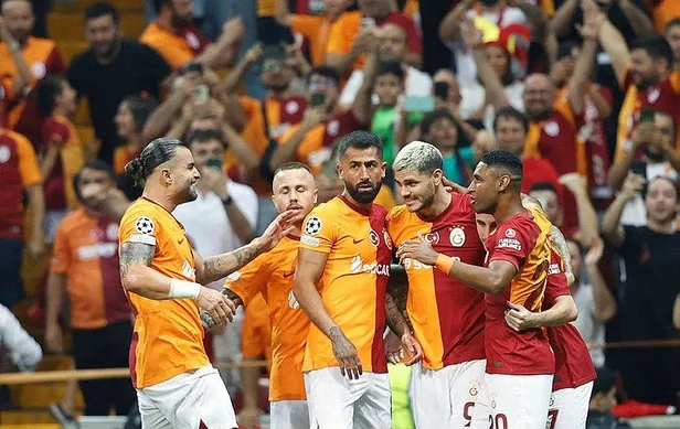 temsilcimiz-galatasaray-moldeyi-gecerek-adini-sampiyonlar-ligi-gruplarina-yazdirdi-1693341692757.jpeg