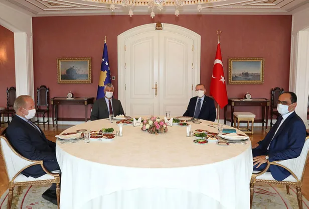 Başkan Erdoğan Kosova Cumhurbaşkanı Haşim Taci ile bir araya geldi!-1