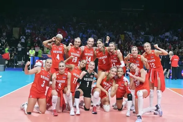 turkiye-italya-voleybol-maci-ne-zaman-saat-kacta-filenin-sultanlari-italya-yari-final-mac-tarihi-1693427548040.jpeg