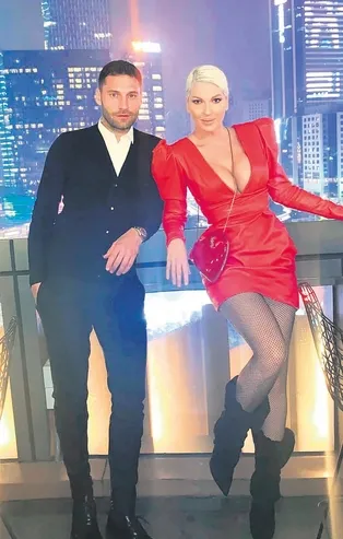 Dusko Tosic ve Jelena Karleusa arasında ayrılık çanları çalmaya başladı