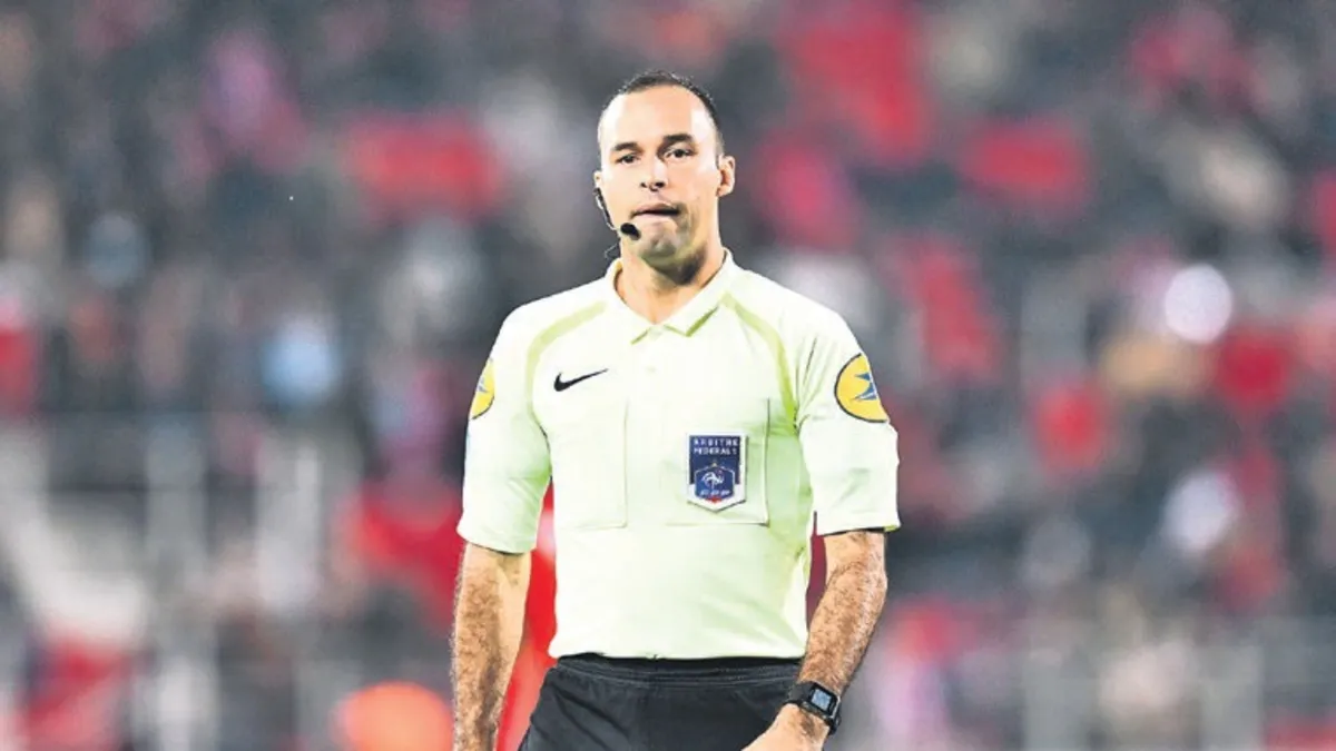 Zagreb maçını Brisard yönetecek