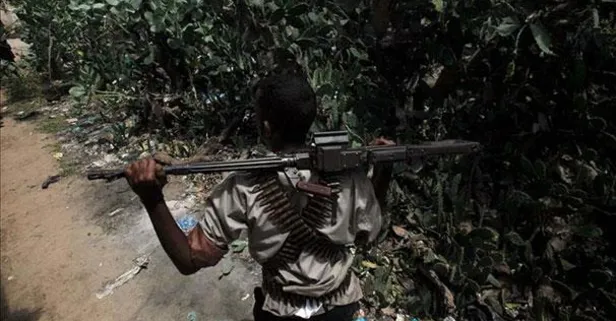 Somali'de 10 eş-Şebab militanı öldü