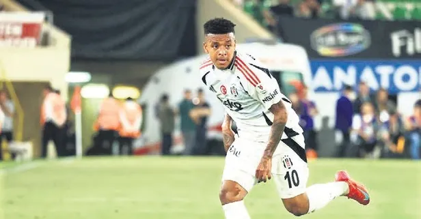 Arroyo göz doldurdu