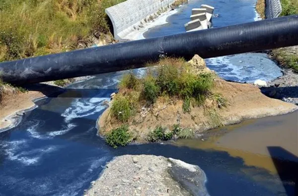 Esenyurt Haramidere bu kez siyah aktı! Vatandaştan CHP'li belediyeye tepki: Pencere açamıyoruz!-6