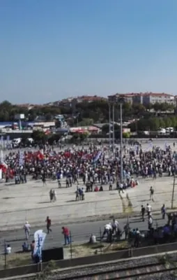 HDP'nin mitingine yine kimse gelmedi