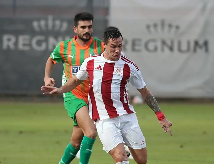 Alanya Antalya’yı devirdi