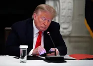 Twitterın taraflı tutumu Trumpın hesabını süresiz olarak askıya almasıyla zirve yaptı