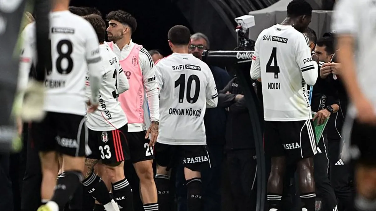 Orkun Kökçü derbi sonrası ağladı