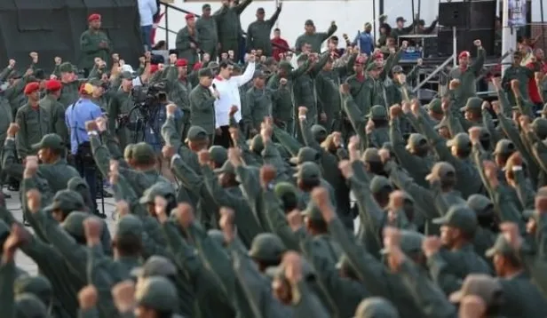 Maduro ve askerlerinden ABD'ye karşı intikam yemini-1