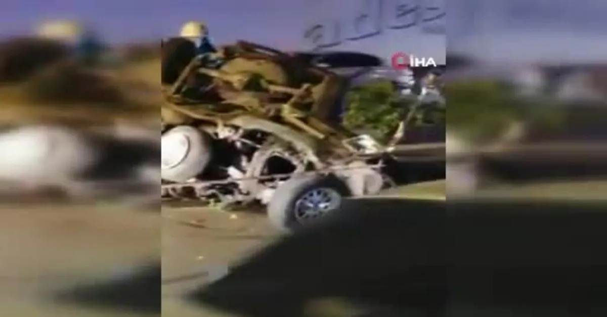 Denizli'de feci kaza: Metal yığınına dönen otomobilden sağ çıktı