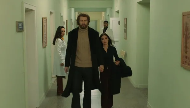 Bir Zamanlar Çukurova 85. bölüm fragmanında silahlar patlıyor! "Adnan Yaman benim babam!"