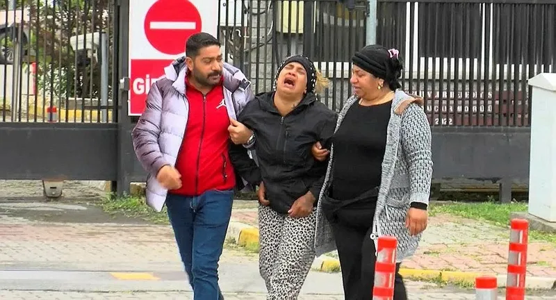 edanur-gezerin-olumunde-bilirkisi-raporu-ortaya-cikti-ibb-muduru-1-derece-kusurlu-1714979348109.jpeg Edanur Gezer’in ölümünde bilirkişi raporu ortaya çıktı... Asli kusurlu İBB Müdürü Ali Sukas'ın ifadesi ortaya çıktı-7