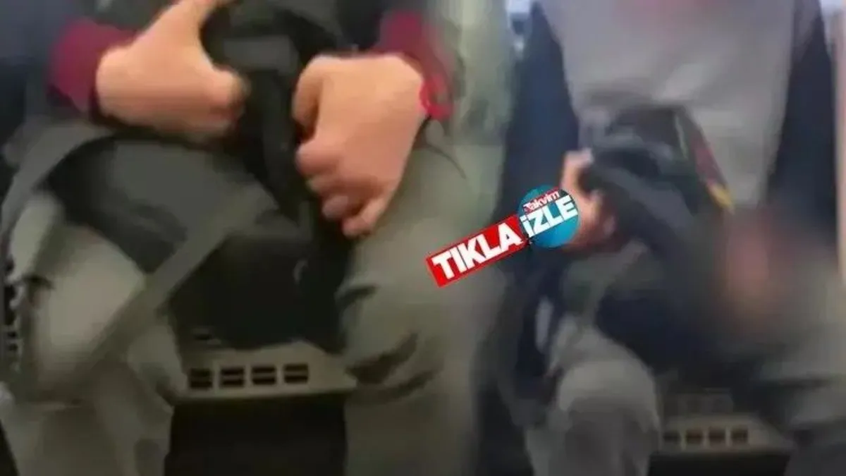 İZLE I Metroda genç kıza bakarak mastürbasyon yapan sapık paketlendi!