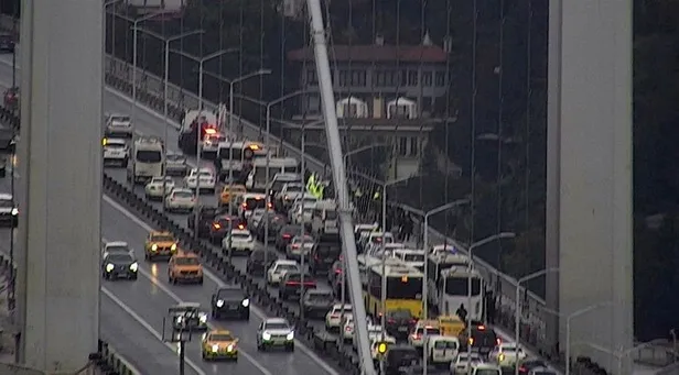 Son dakika: 15 Temmuz Şehitler Köprüsü'nde intihar girişimi! Ekipler olay yerinde-1