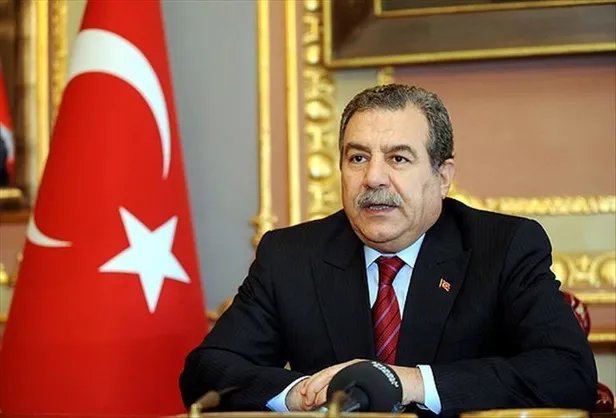 son-dakika-eski-icisleri-bakani-muammer-gulerin-yegeni-hakan-guler-evinde-olu-bulundu-1633987427126.jpeg Son dakika: Eski İçişleri Bakanı Muammer Güler’in yeğeni Hakan Güler evinde ölü bulundu-3