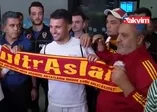 Galatasaray Leo Dubois transferini duyurdu