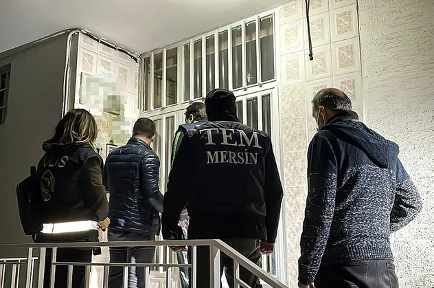 Mersin’de FETÖ operasyonu: 9 gözaltı kararı