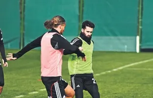 Rafa silva geri döndü: 1 ay sonra idmanda