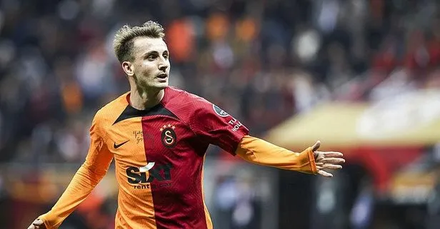 Galatasaray yıldız futbolcu ile yeni sözleşme konusunda el sıkıştı!