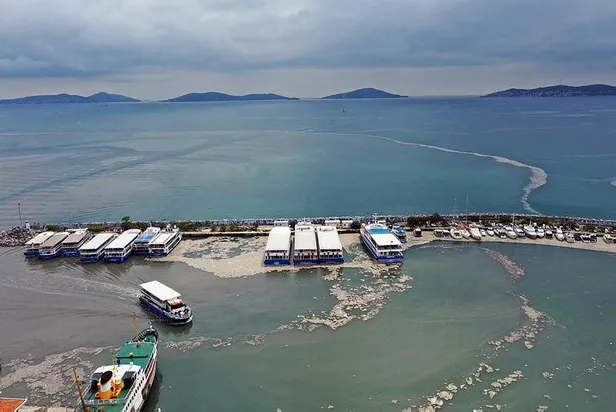 marmara-denizinde-gorulen-deniz-salyasi-icin-cevre-ve-sehircilik-bakanligi-harekete-gecti-1622490546848.jpeg Marmara Denizi'nde görülen deniz salyası için Çevre ve Şehircilik Bakanlığı harekete geçti-2