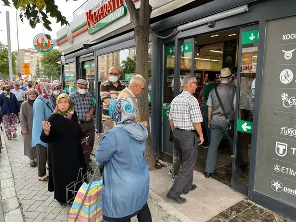 Tarım Kredi Kooperatif marketlerinde indirim yoğunluğu-19