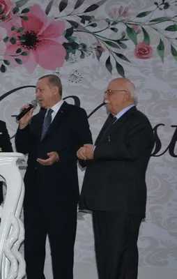 Cumhurbaşkanı Erdoğan, nikah şahidi oldu