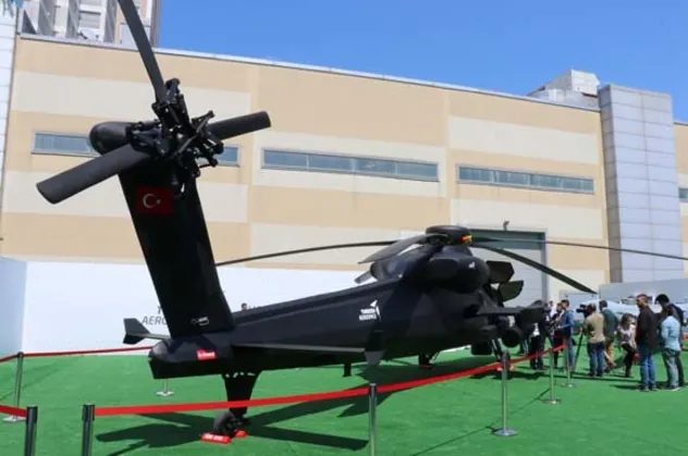 'Atak-2' ilk kez vitrine çıktı!