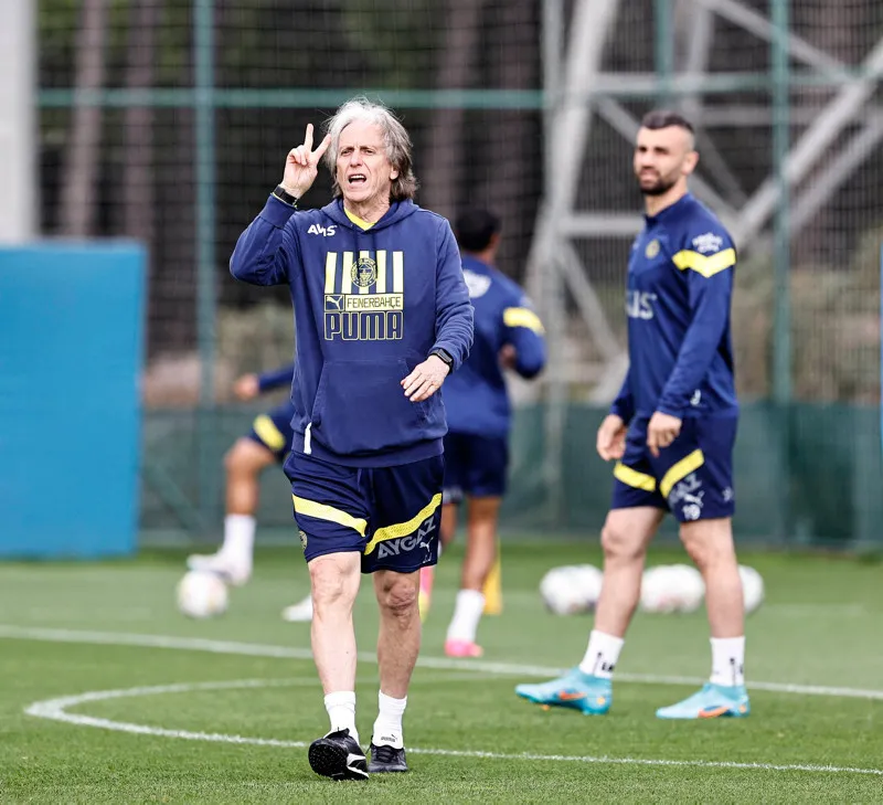 Fenerbahçe'nin Zaha transferinde Galatasaray detayı! - 1