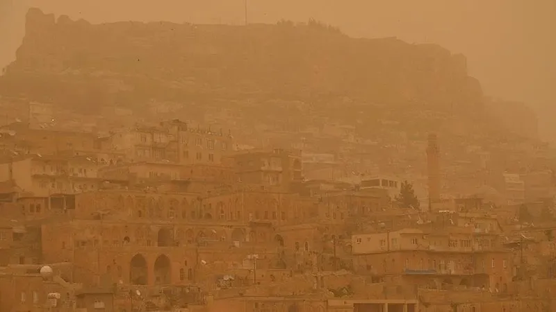 HAVA DURUMU | Meteoroloji'den Ege ve Marmara'ya toz taşınımı uyarısı! Alerjisi olan çıkmasın! Bugün hava nasıl olacak? | 28 Mart 2024 hava durumu-4