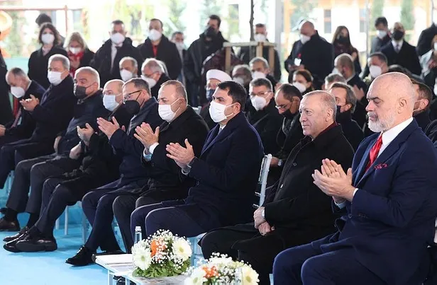Başkan Erdoğan'dan Arnavutluk'ta depremzedeler için inşa edilen konutların teslim töreninde önemli açıklamalar-3