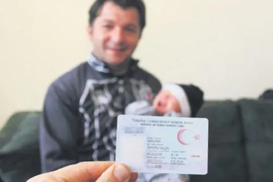 junior-sergen-1606690173233.jpg Ali Saruhan oğlunun ismini Sergen Yalçın koydu-2