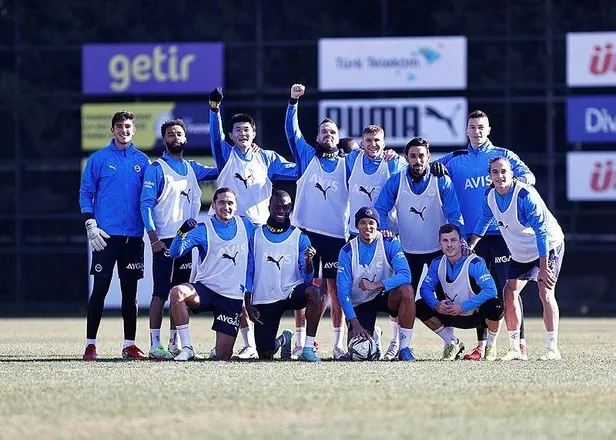 ozel-haber-fenerbahcenin-sinavi-gelecek-sezon-icin-kriz-kapida-kim-min-jae-attila-szalai-enner-valencia-1644336794256.jpeg