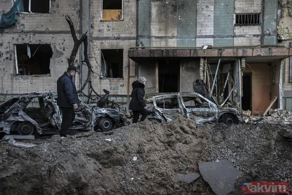 Rusya - Ukrayna savaşında 1 ay geride kaldı! İşte savaşta yaşananlar... Göç, yıkım ve trajedi... - 24