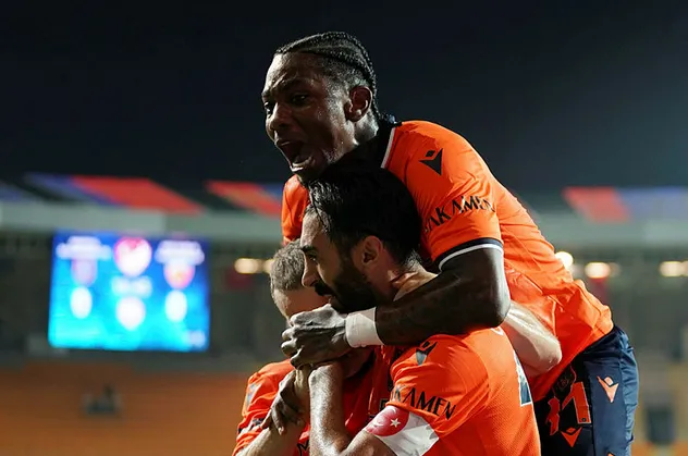SON DAKİKA | Süper Lig'de şampiyon Başakşehir