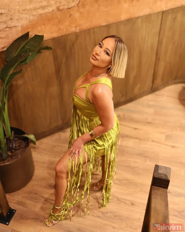 2000'lere damga vuran Hepsi Grubu birbirine girdi! Yasemin Yürük’ten Gülçin Ergül’e ağır sözler! Gülçin’e ilk destek Eren Bakıcı’dan... - 12