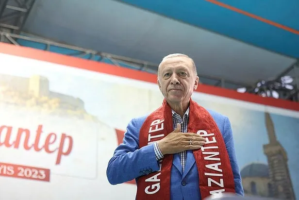baskan-recep-tayyip-erdogan-canli-yayinda-gundeme-iliskin-onemli-aciklamalarda-bulundu-1684791530121.jpeg Başkan Recep Tayyip Erdoğan katıldığı canlı yayında gündeme ilişkin önemli açıklamalarda bulundu-8