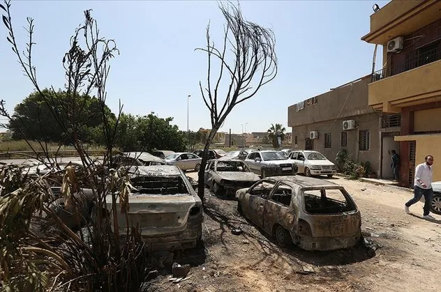 Son dakika: Libya'da darbeci Hafter'den roketli saldırı: 4 kişi hayatını kaybetti