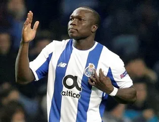 Aboubakar imzalıyor