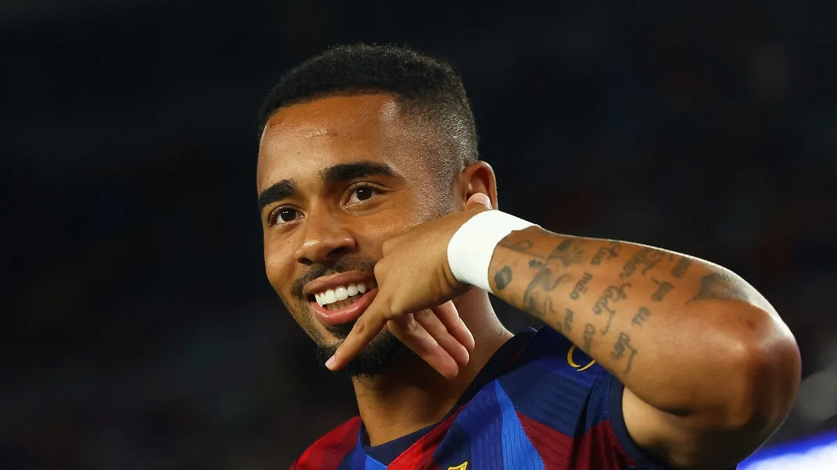 Barcelona, Feyenoord'u 5-1 yenerek Şampiyonlar Ligi'ne galibiyetle başladı