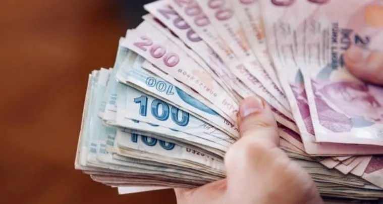2027-ocak-emekli-zam-oranlari-ve-yeni-taban-maas-tablosu-1787566858240.jpeg Emekliye 4'lü artış formülü: 2027 Ocak emekli zam oranları ve yeni taban maaş tablosu-6