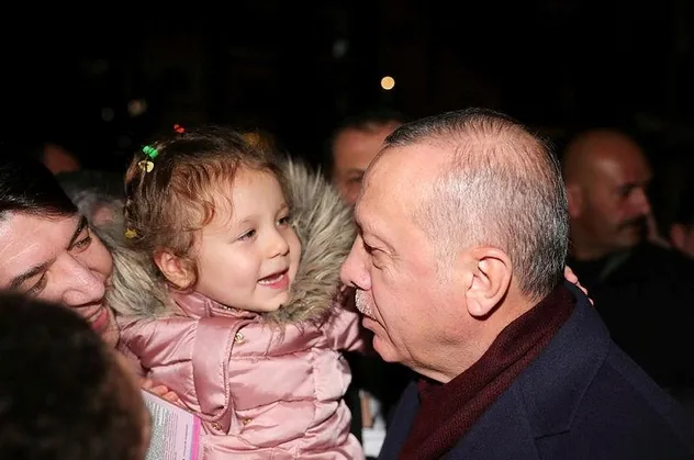 Başkan Erdoğan Zeytinburnu'nda vatandaşlarla sohbet etti