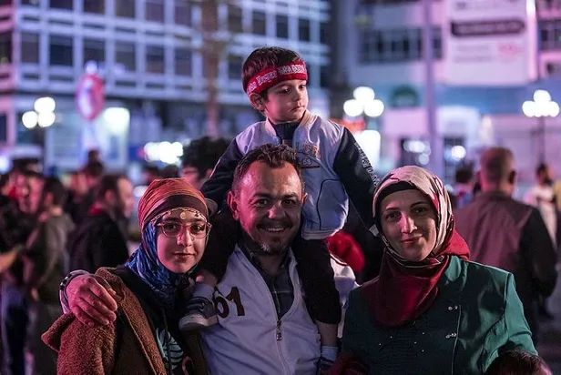 trabzonspor-teknik-direktoru-abdullah-avci-ve-baskani-ahmet-agaoglu-ortak-basin-toplantisi-duzenledi-1651368339229.jpeg Trabzonspor Teknik Direktörü Abdullah Avcı ve Başkanı Ahmet Ağaoğlu ortak basın toplantısı düzenledi-9